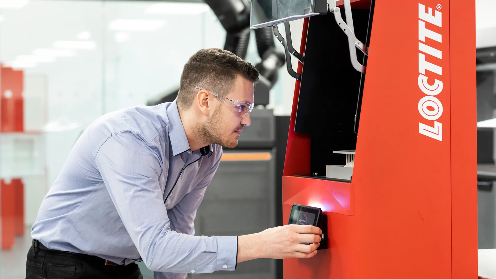 In the Henkel Innovation and Interaction Center in Dublin, Ireland, Loctite products are used for 3D printing.